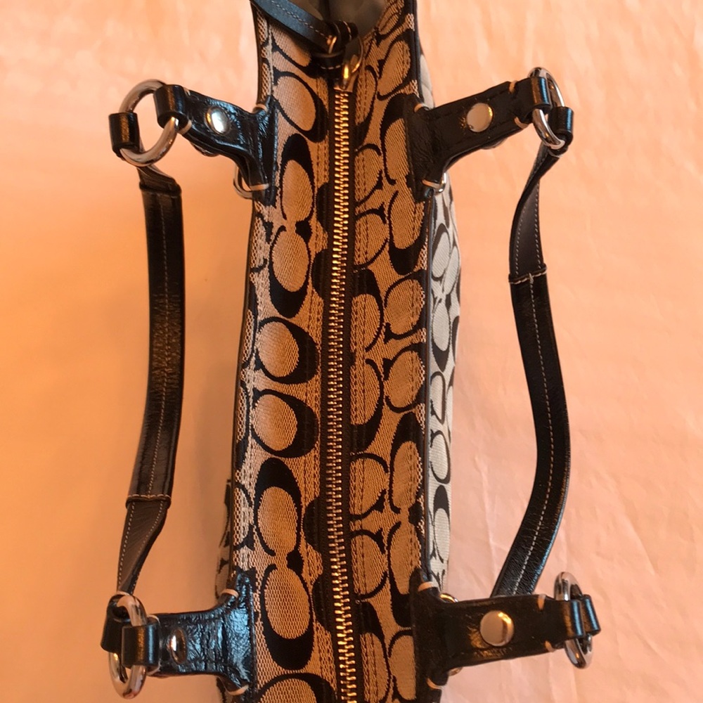 Coach Purse - Picture 4 of 6